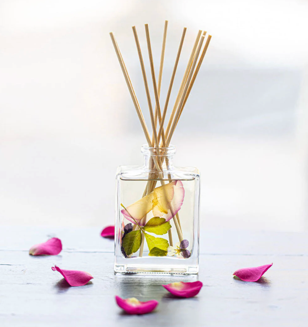 Accent Botanical Reed Diffuser - Blushing Rosewood
