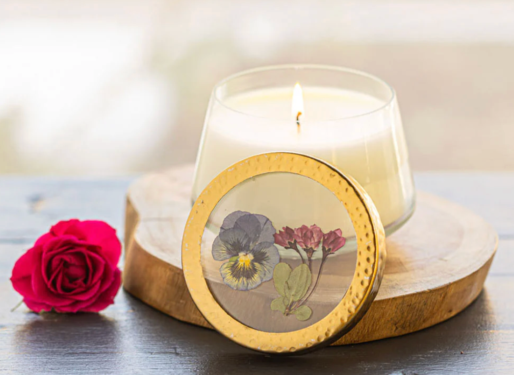 Accent Pressed Floral Candle - Blushing Rosewood