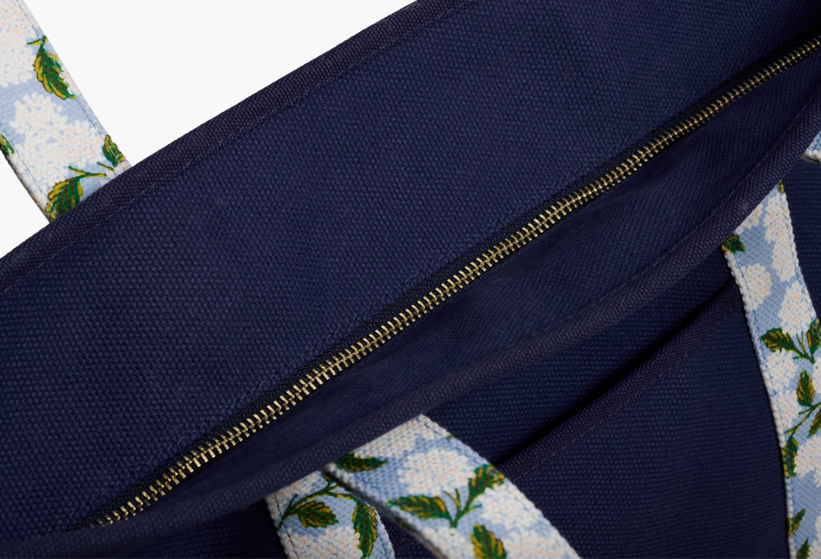 Hydrangea Canvas Carry All