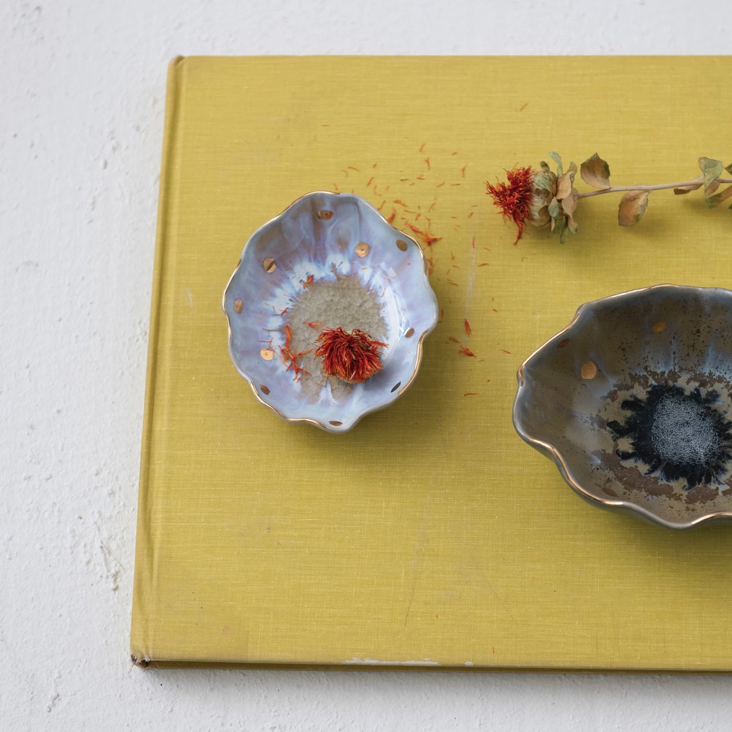 Stoneware Fluted Dish with Gold Polka Dots and Rim