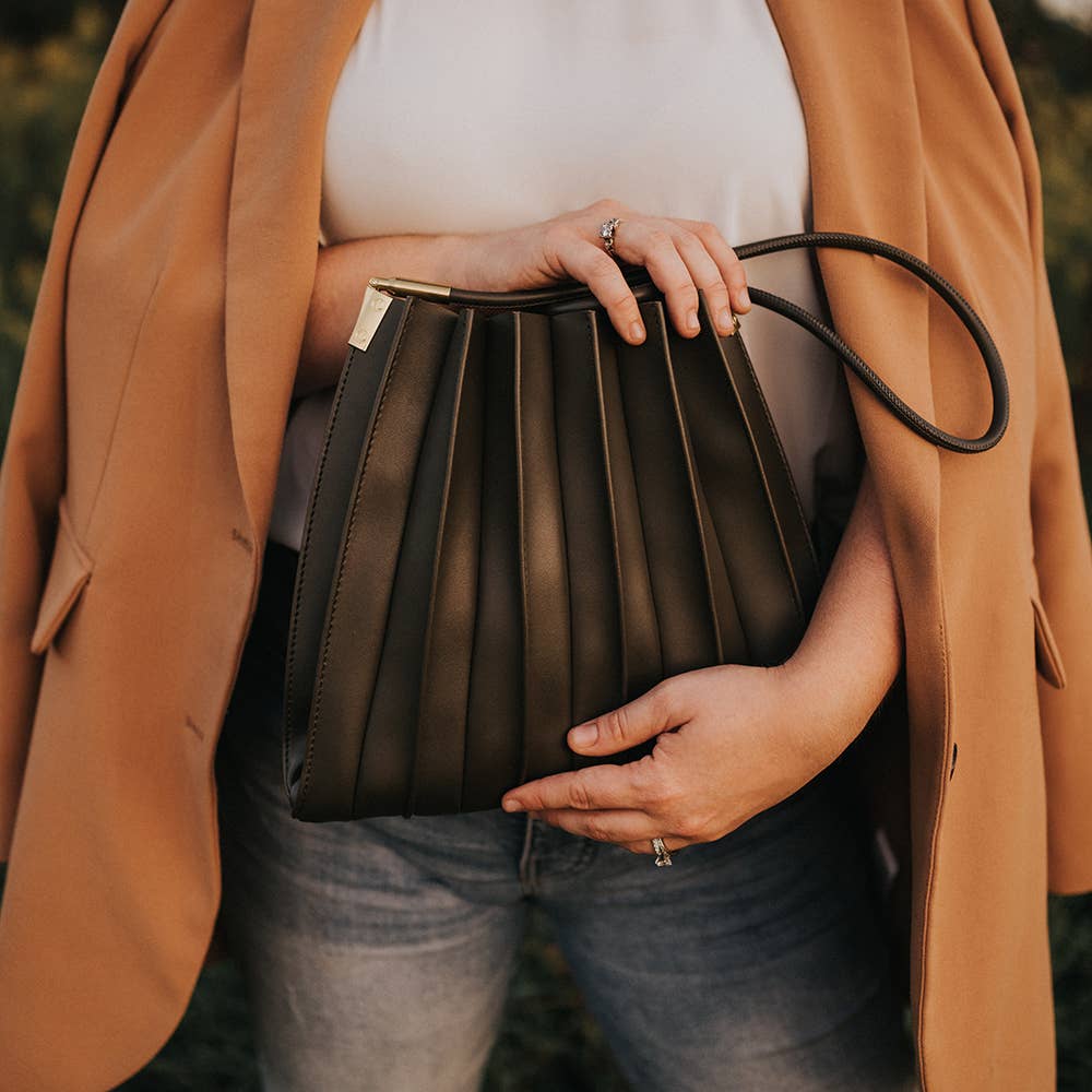 Carrie Olive Pleated Vegan Lthr Shoulder Bag