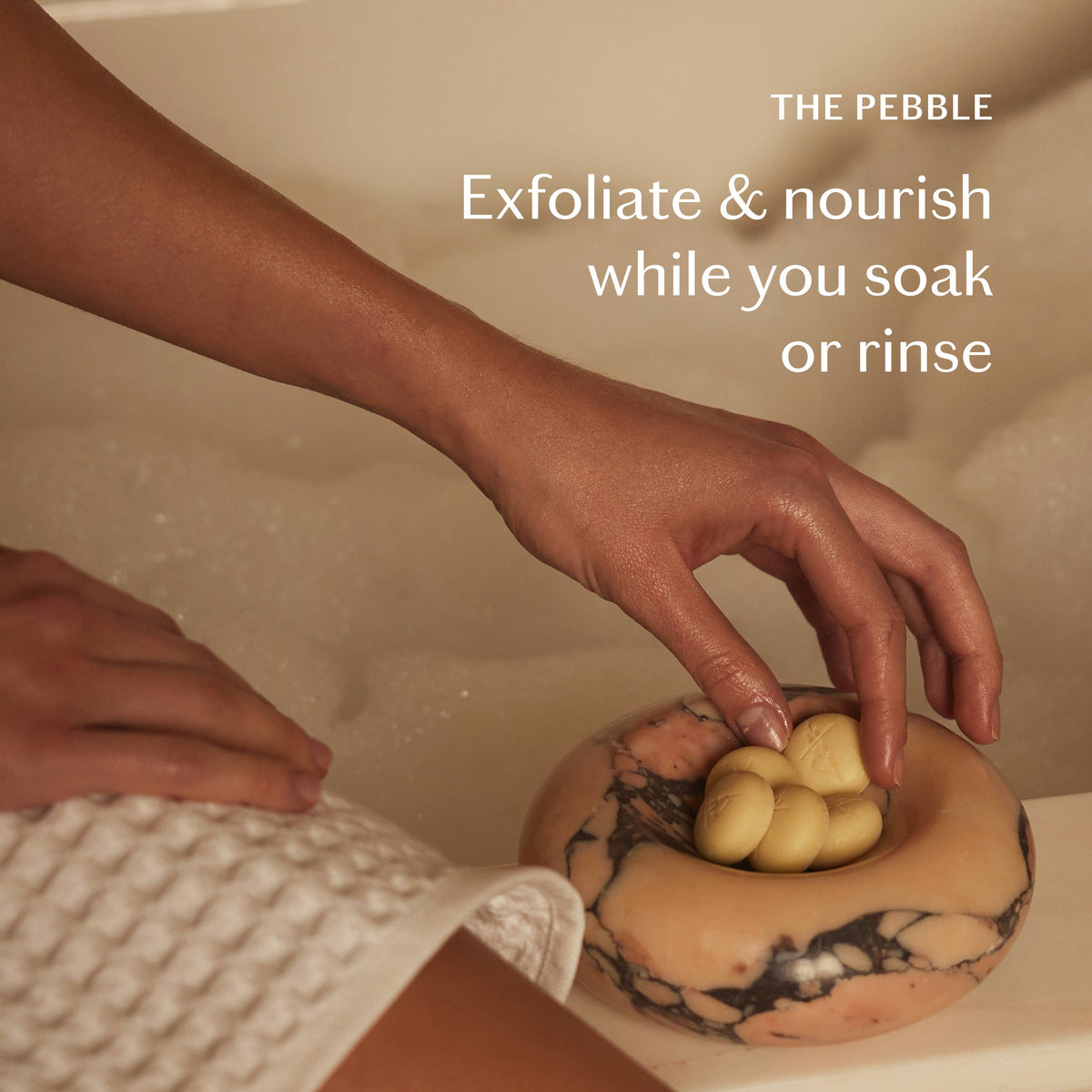 Palo Santo & Vetiver Pebble | Bath & Shower Oil: Tray of 20