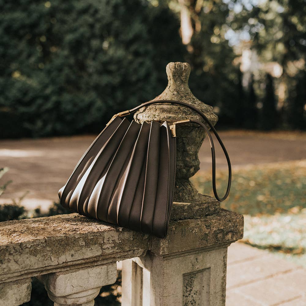 Carrie Olive Pleated Vegan Lthr Shoulder Bag