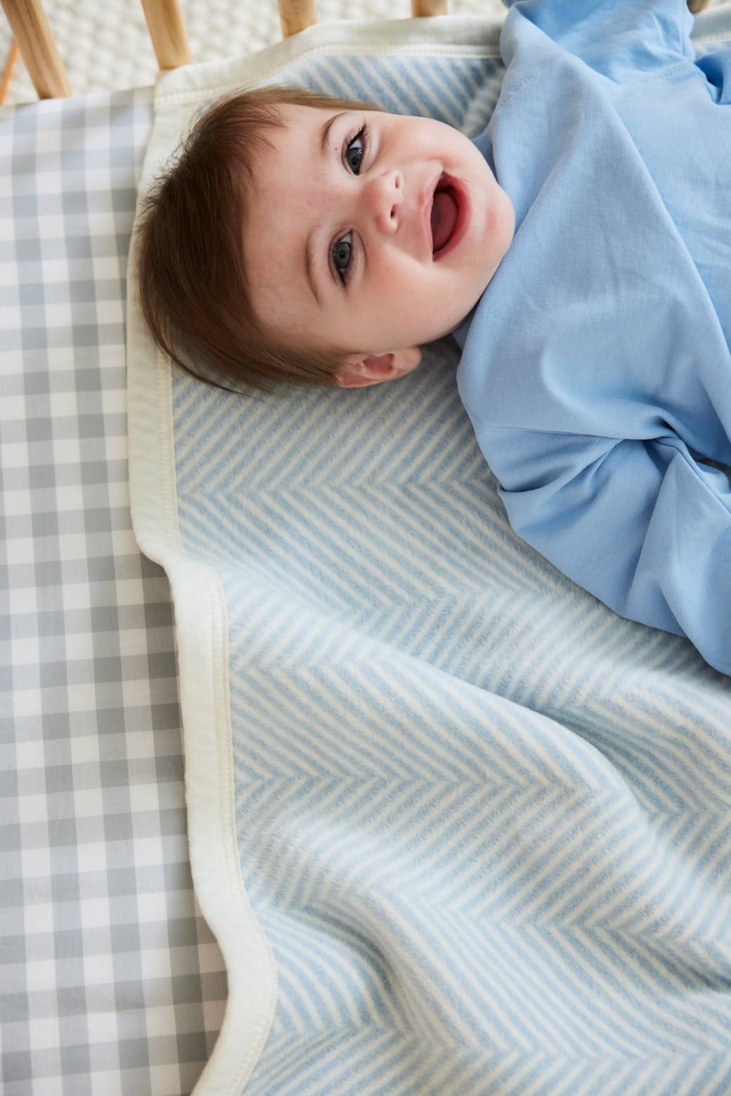 Harborview Herringbone Sky Mini Blanket: Mini