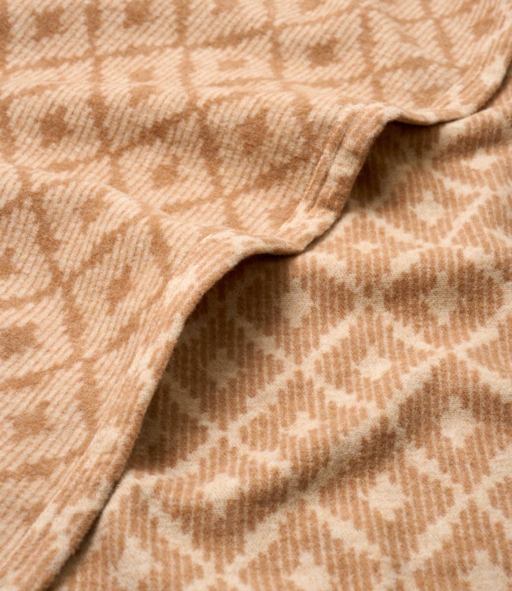 Harvest Weave Lightweight Blanket: Lightweight