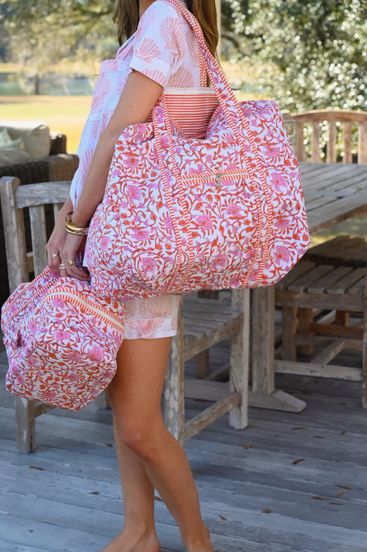 Weekender Bag in Coral Floral