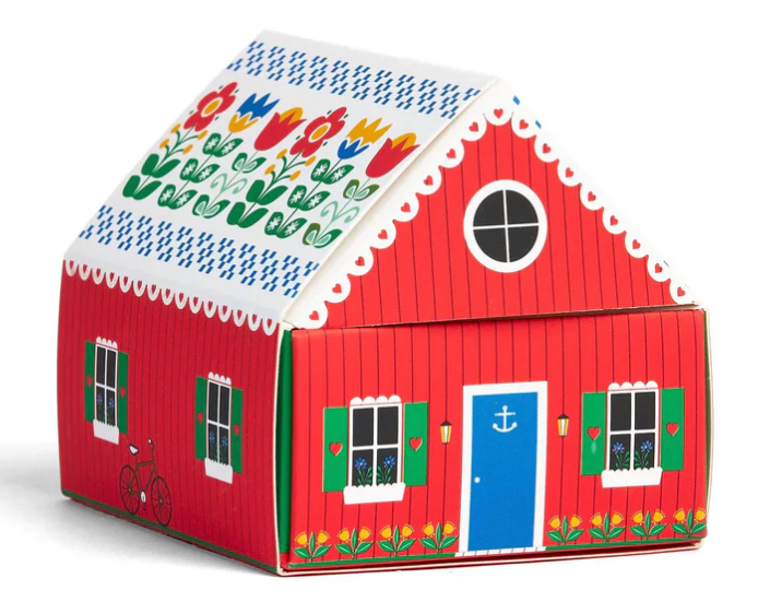 Tiny Living Matchbox Cottage