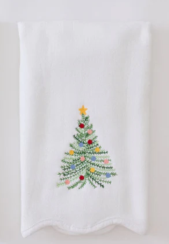 Scallop Powder Bath Towels- Holiday Tree