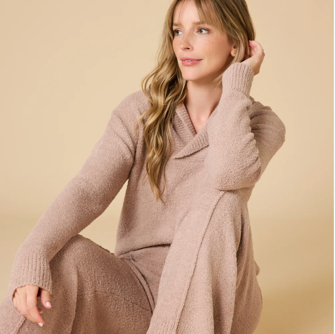 Ultra-Marshmallow Shawl Collar with Pintuck Pant