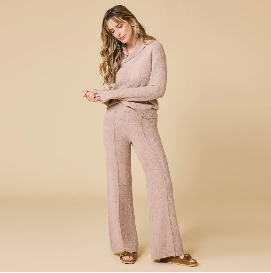 Ultra-Marshmallow Shawl Collar with Pintuck Pant