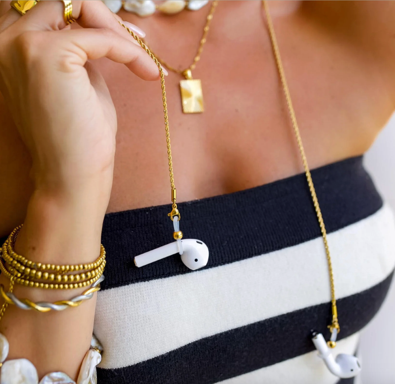 Haven Airpod/Sunglass Chain Gold