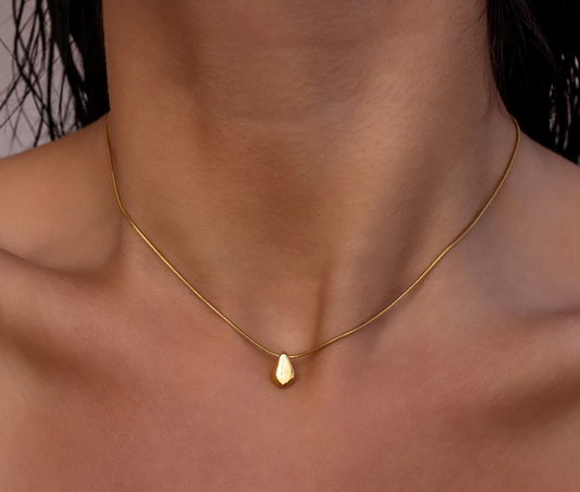 Form Necklace