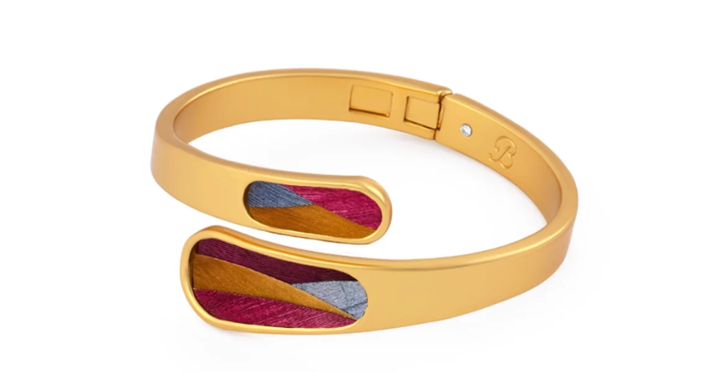Bezel Hinge Cuff - Lucy