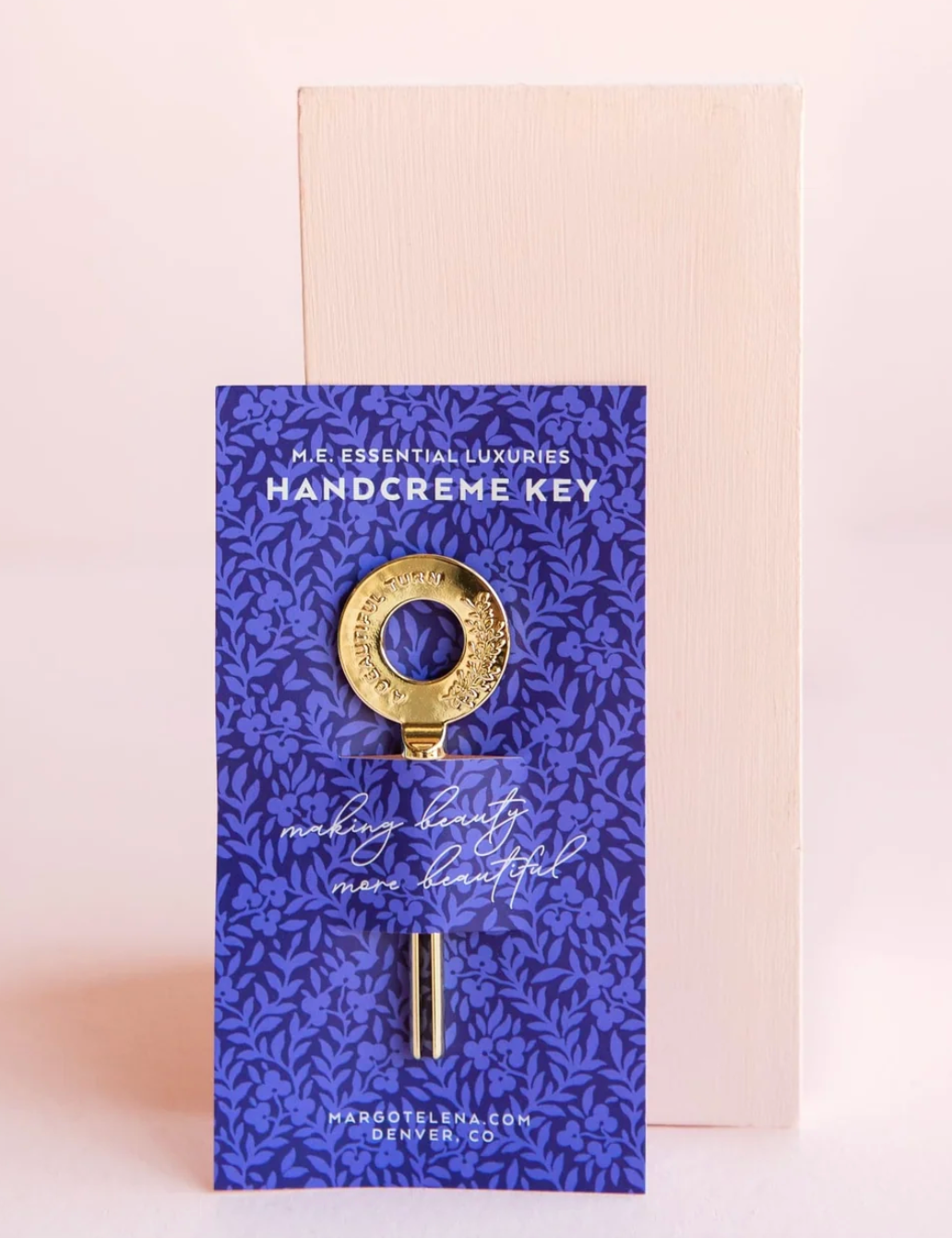 Essential Luxuries Handcreme Key