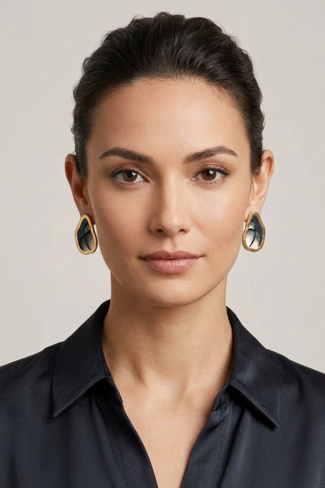 Monica Large Organic  Stud