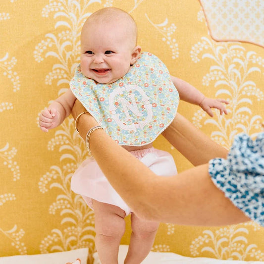 Scallop Bib- Betsy Ann
