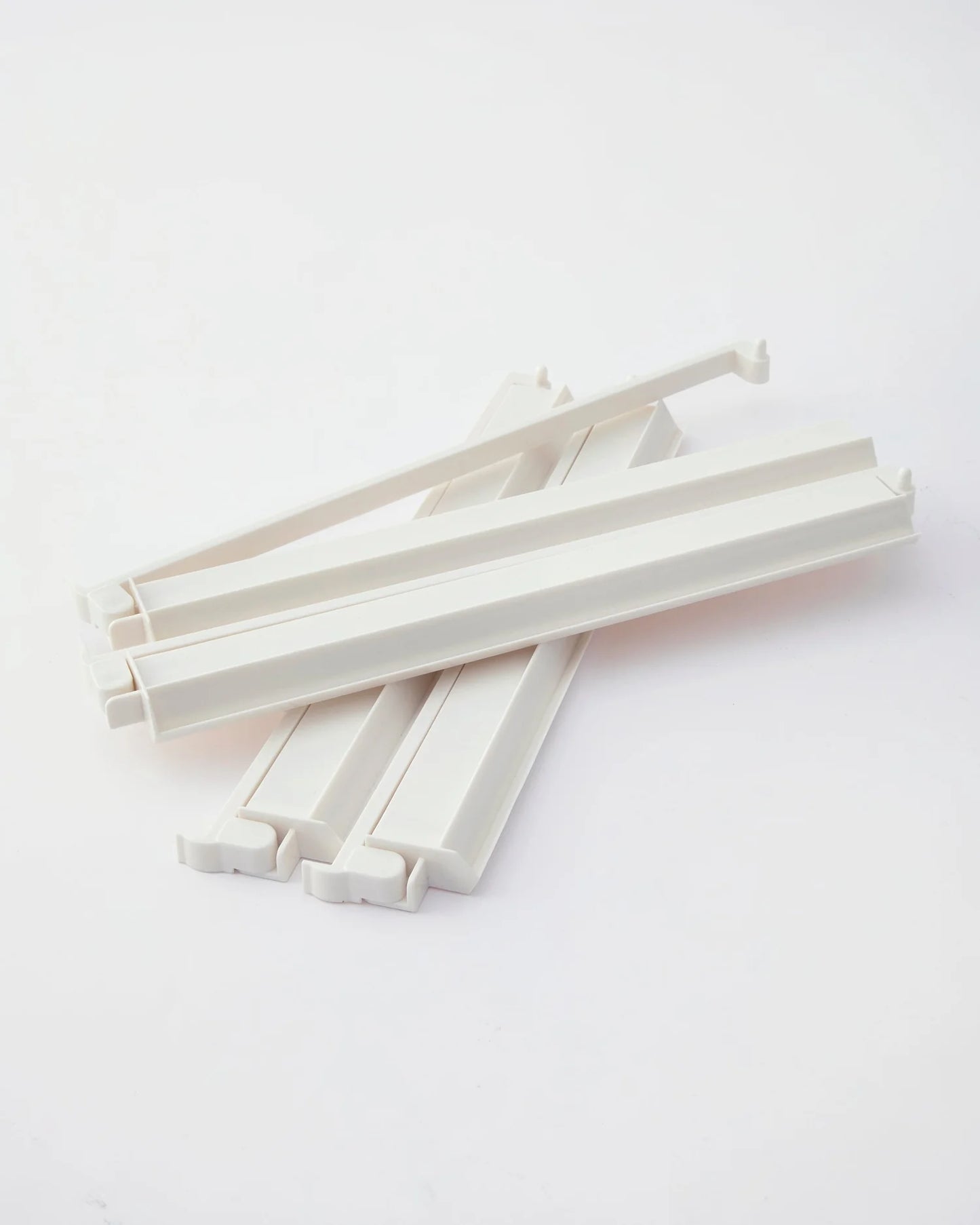 White Acrylic Rack & Pusher Set